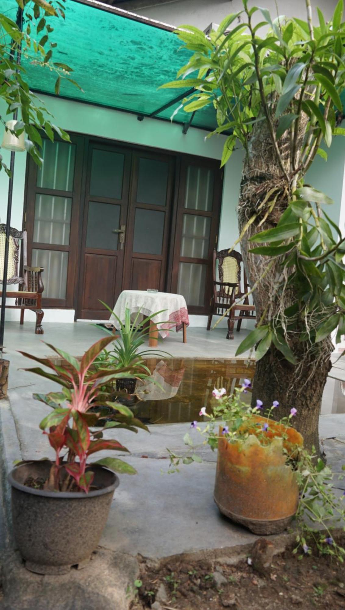 Bino Guest House Mirissa Exterior photo